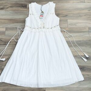 Max Studio White Mini Dress XS  Embroidered Fairy Whimsical Spring